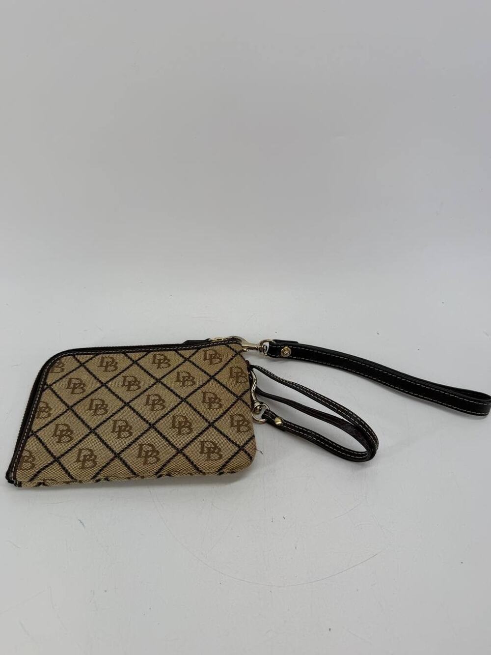 Dooney & Bourke DB Monogram Wristlet Wallet Canvas Leather Zip Clutch Brown